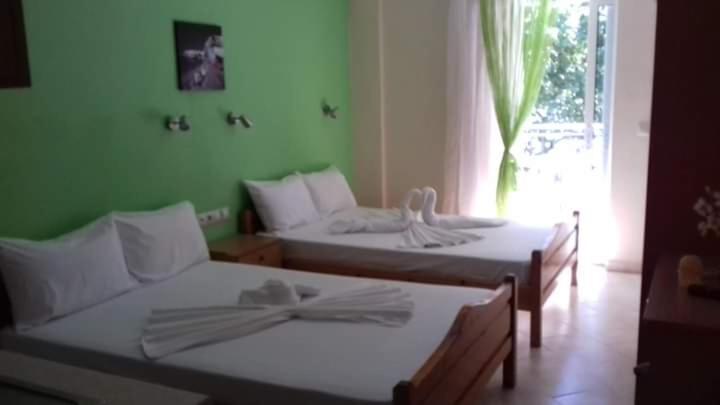 Poseidon Rooms Vrasná 외부 사진